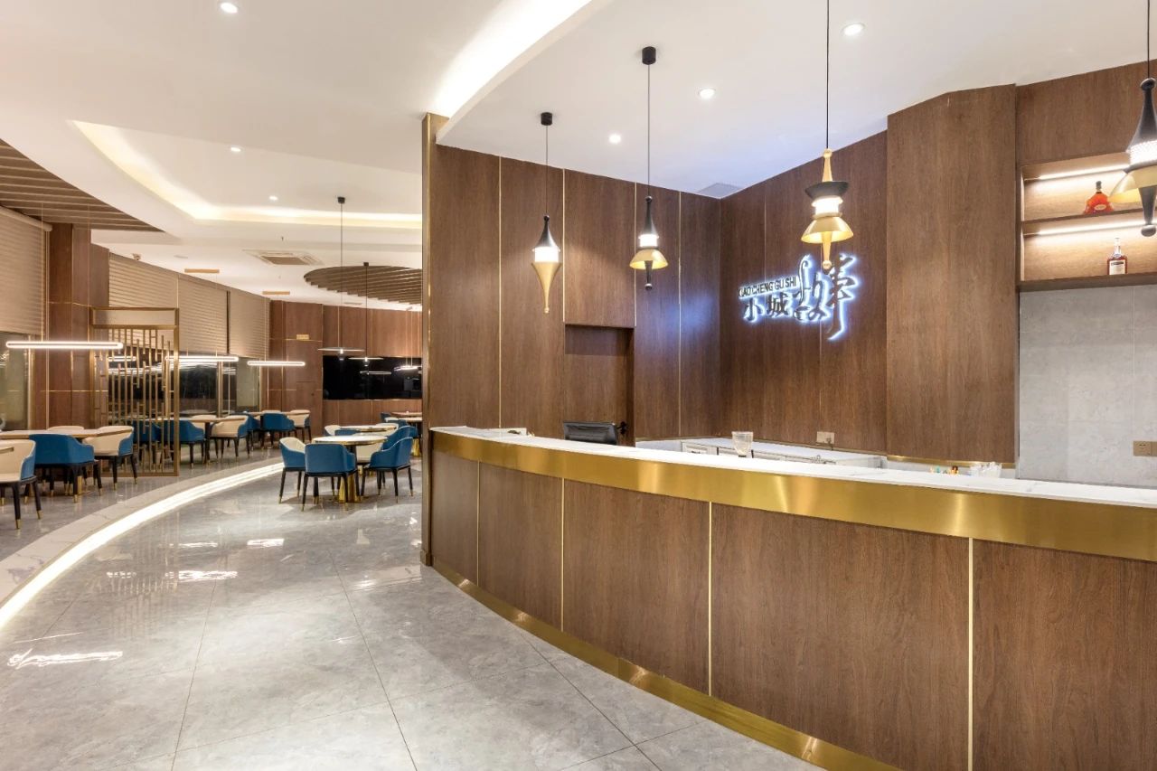 古镇小吃店装修设计,小城故事餐厅logo设计