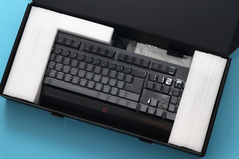 卓威gearceleritas键盘,玩游戏拼手速