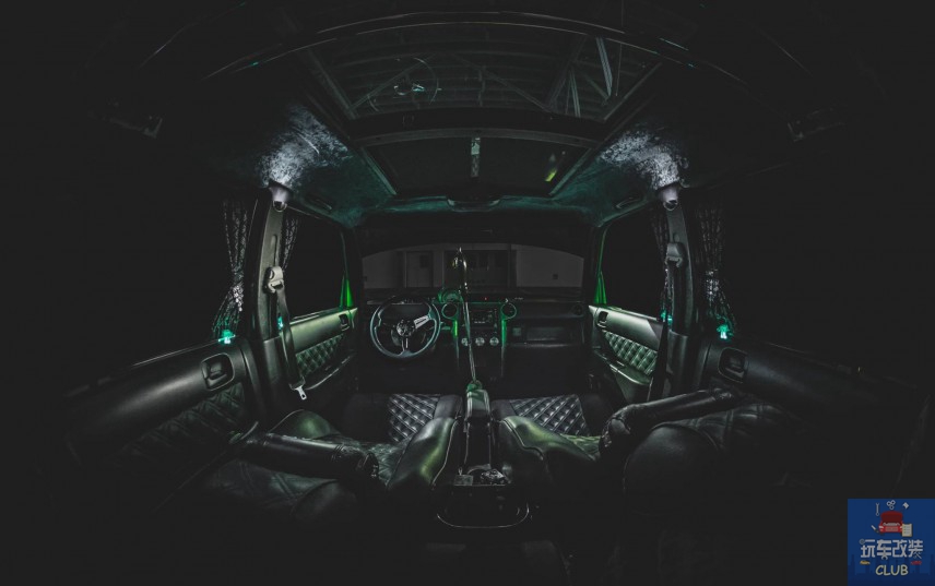 一辆“特调绿”“姿态优美”的“方盒子”！赛恩ScionxB