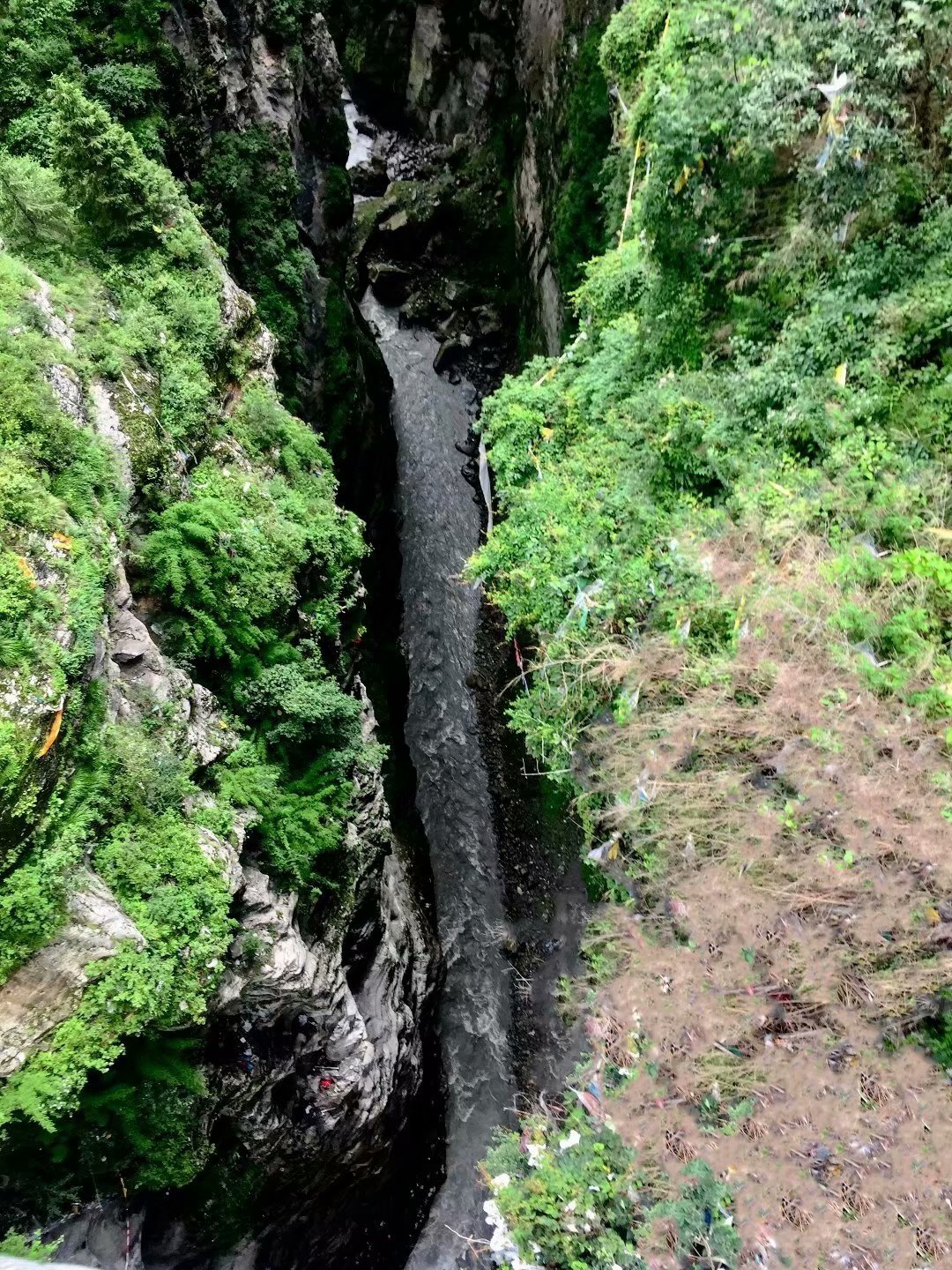 吉隆口岸旅游攻略,西藏吉隆自驾游攻略