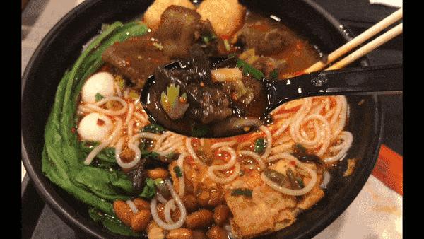 又要和我们抢申请非遗？这次竟然还是螺蛳粉？别逗了！