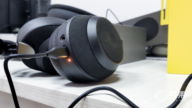 高级感耳机推荐,头戴式超级隔音的耳机推荐