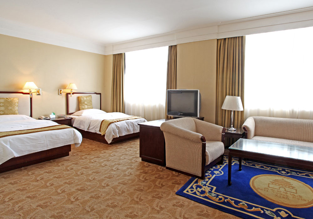 西安钟楼饭店,西安钟楼饭店餐厅