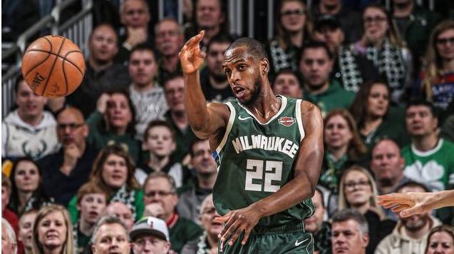 字母哥是米德尔顿的副手,字母哥米德尔顿利拉德