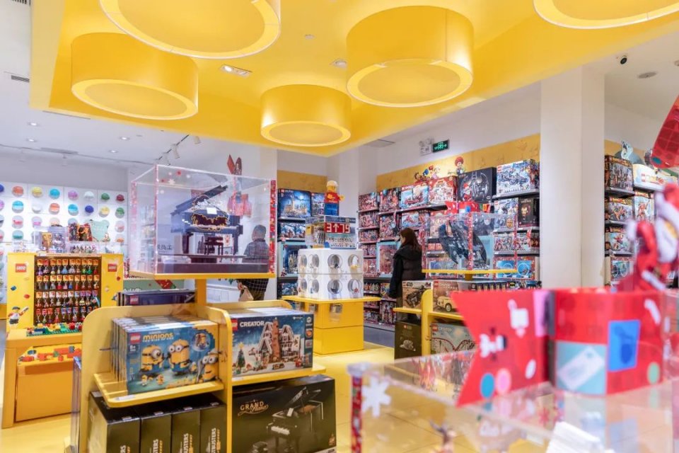 北京王府井乐高旗舰店视频,乐高王府井旗舰店定制小人