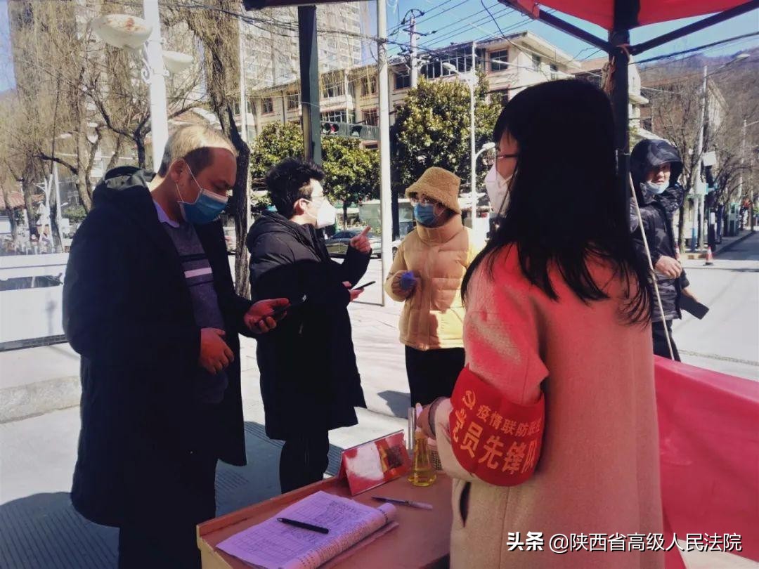 战疫期间的女性,战疫中的女性