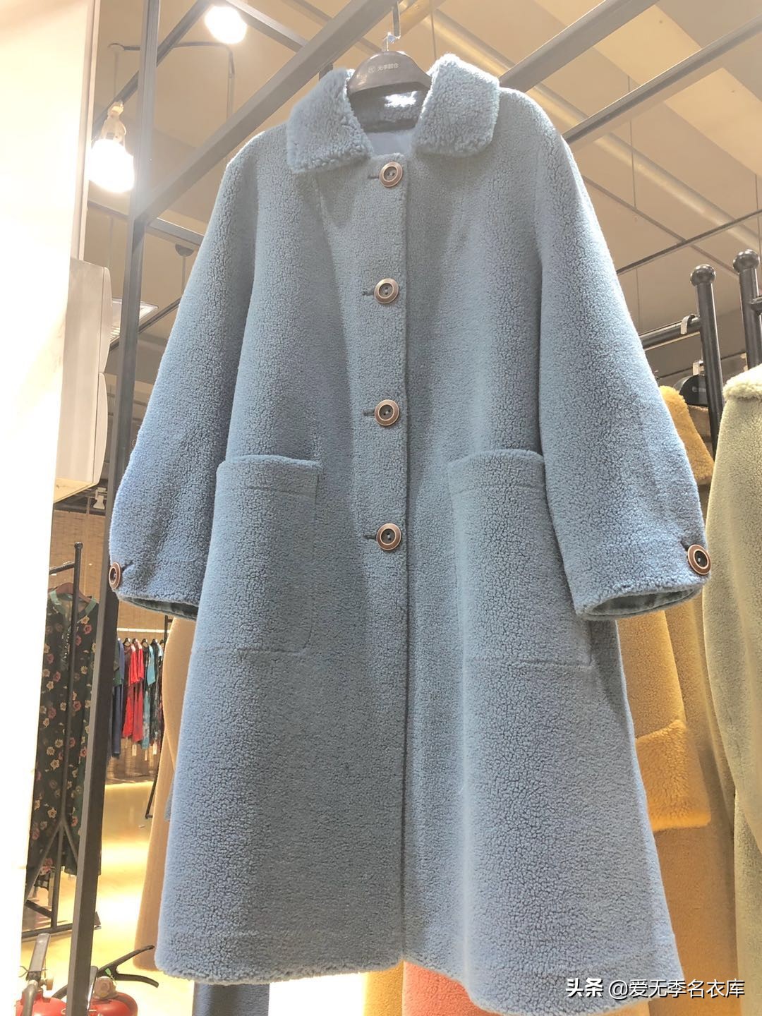 服装店新手去拿货哪里比较好,服装店的衣服进货渠道