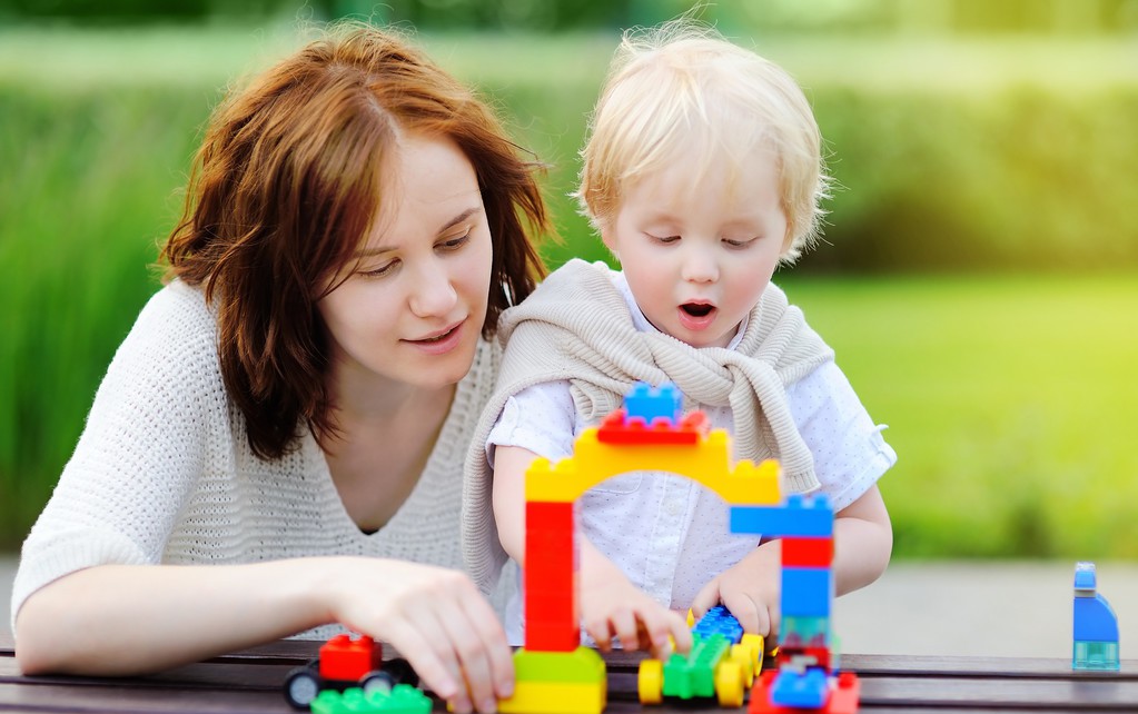 4岁孩子哭闹撒泼正确的教育方式,7岁孩子哭闹撒泼怎么管教有效