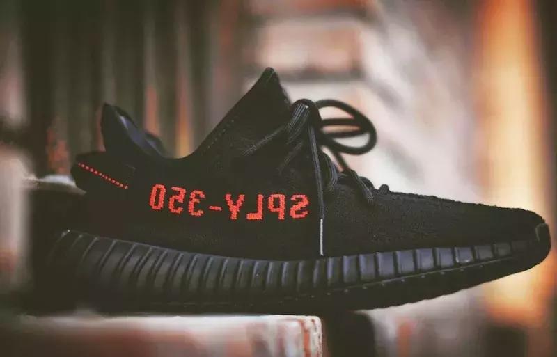 yeezyboost350v2质感骨白,yeezyboost350v2beluga