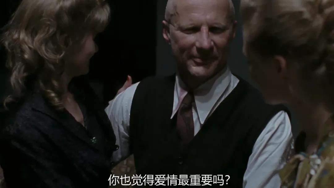 一部震惊世界的片子,5个细节揭示这部电影隐藏的真相