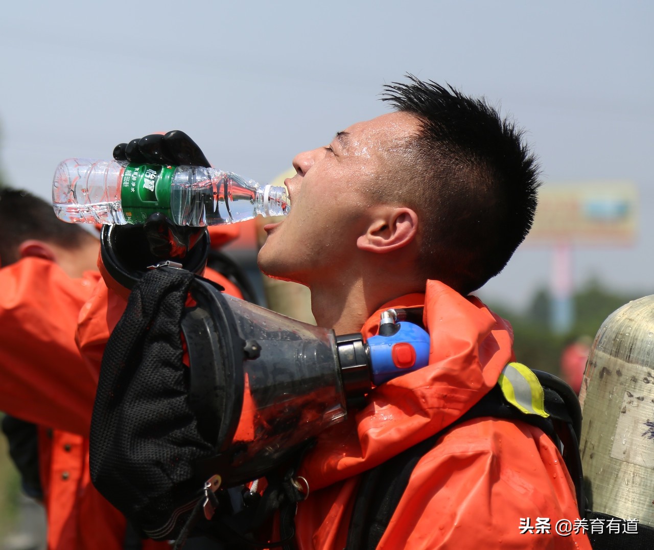 儿童中暑体温37.6的处理步骤,儿童中暑关注事项