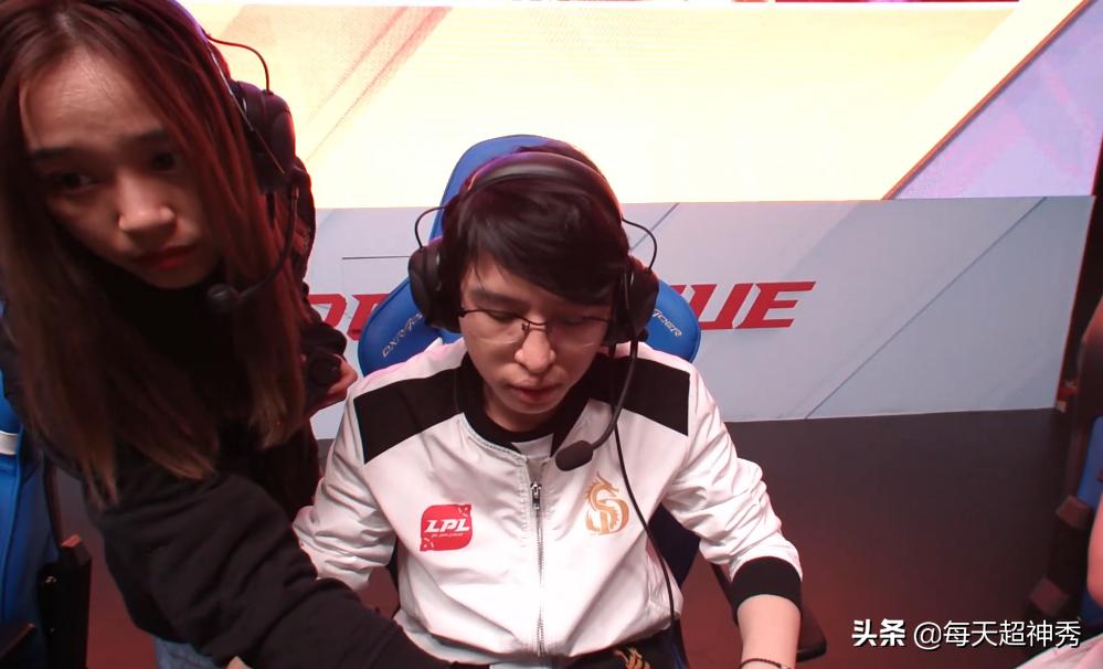 lpl2021全球总决赛edg第二局,lpl比赛中遇到bug一般怎么处理