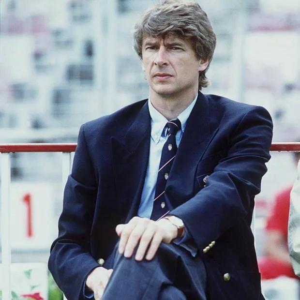 教授的经典故事,教授的故事电影