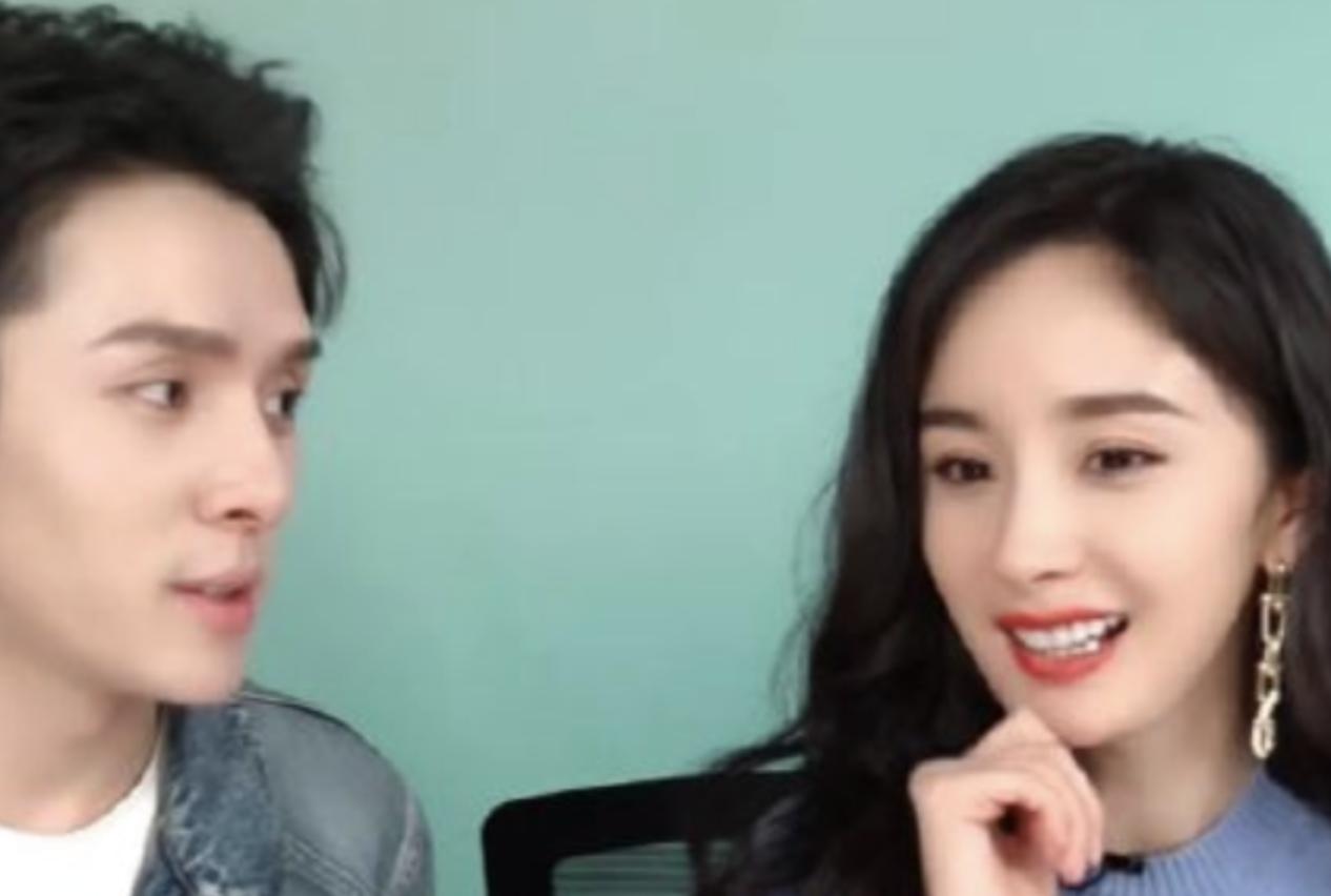 李佳琦又搞事!老烟民形象曝光后，直播中直接对杨幂开黄腔！