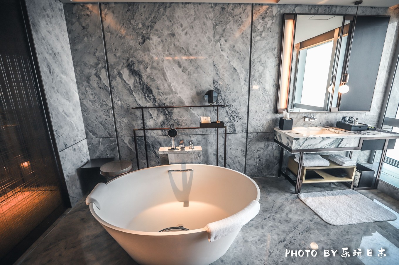 珠海三天三夜的旅游攻略海边,珠海海景酒店全海景房自助餐