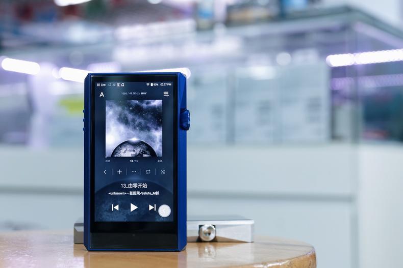 艾利和sp1000mgold开箱,艾利和1000m测评