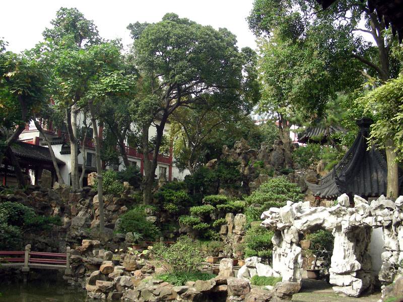 上海古豫园遗址,豫园商城的建筑年代