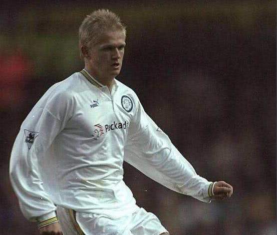 当今足坛最帅的人,当今最年轻的足球巨星