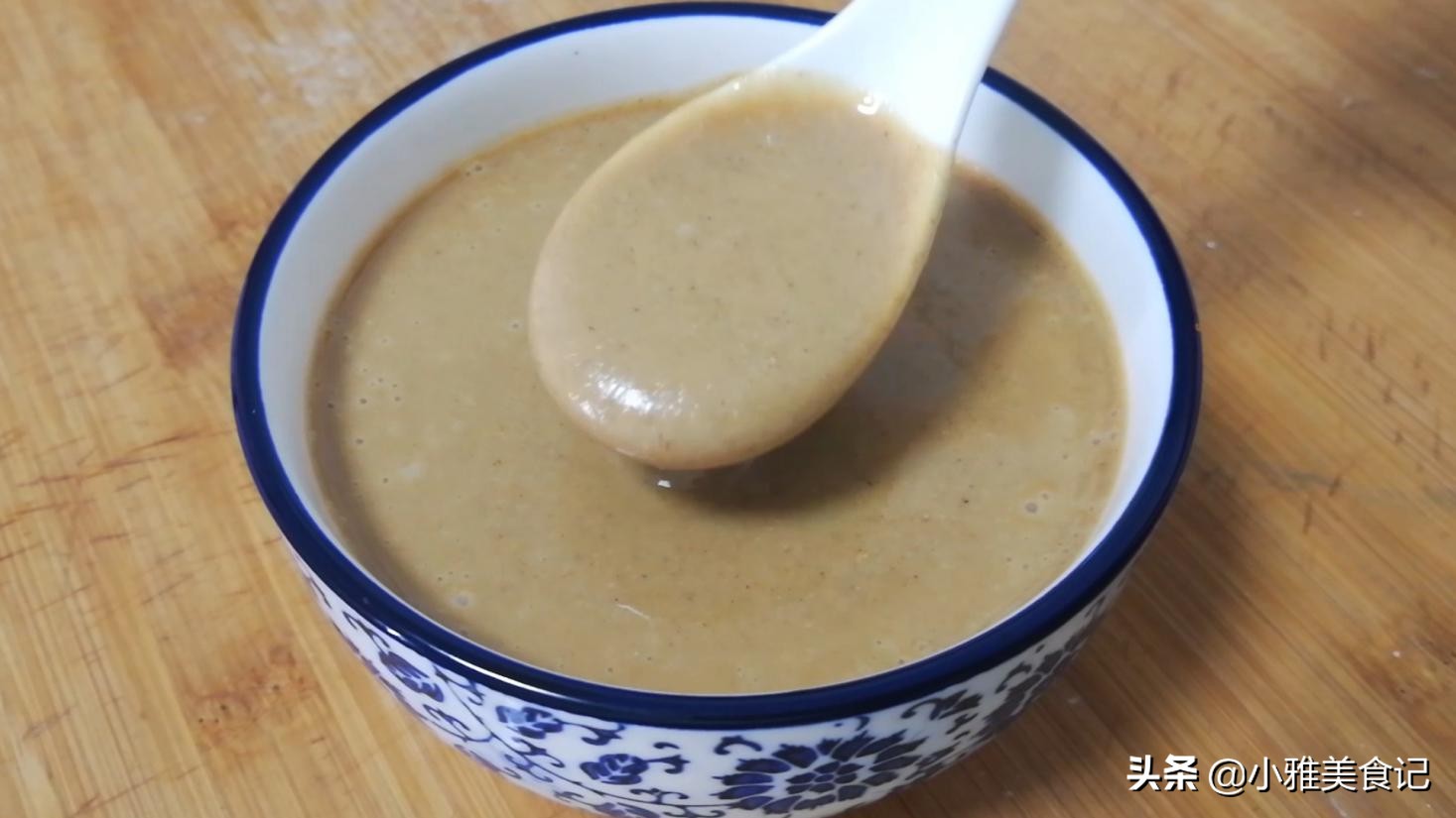 自制芝麻酱无任何添加,自制芝麻酱不用石磨