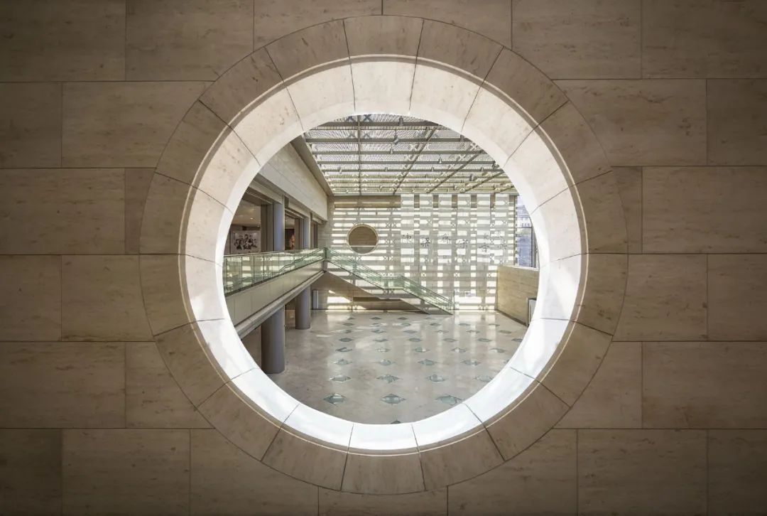 南京，我带你可以看到一个什么样的“他”