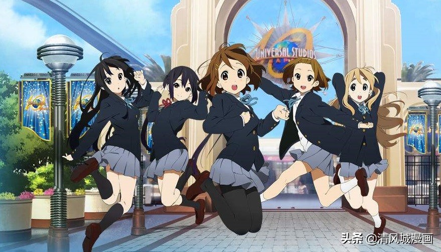 女性角色衣着,女性角色的衣服