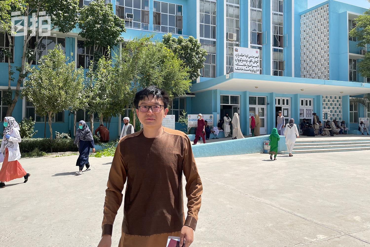 我，阿富汗的中国商人，习惯了枪声爆炸，打算把老婆孩子接来生活