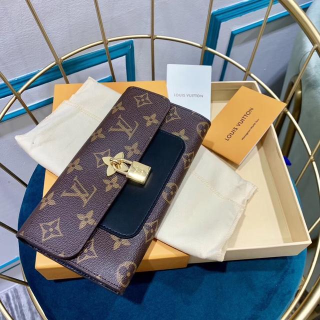 暗访lv黑市服装,暗访全球最大假包基地