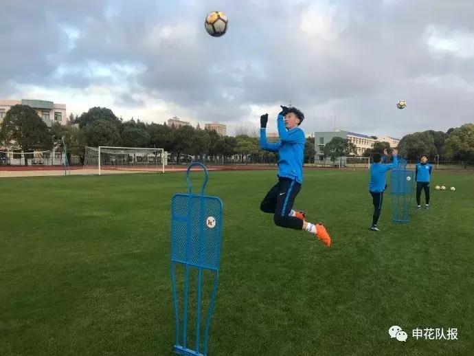 吴毅臻加盟申花怎么样,去看申花球赛有什么需要关注的吗