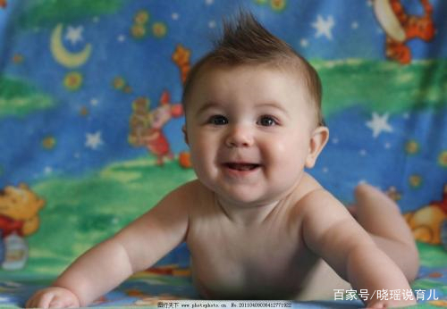 照顾孩子很辛苦，带孩子外出可以用吸奶器，这些方法家长知道吗