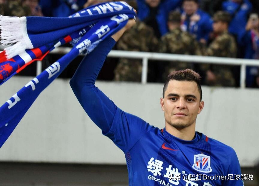 有归属感的球员！申花队魂建助学基金，心系武汉绝对中超榜样