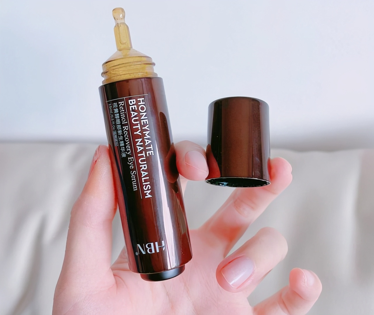 眼部抗皱精华眼霜推荐,现在什么眼精华眼霜最好用