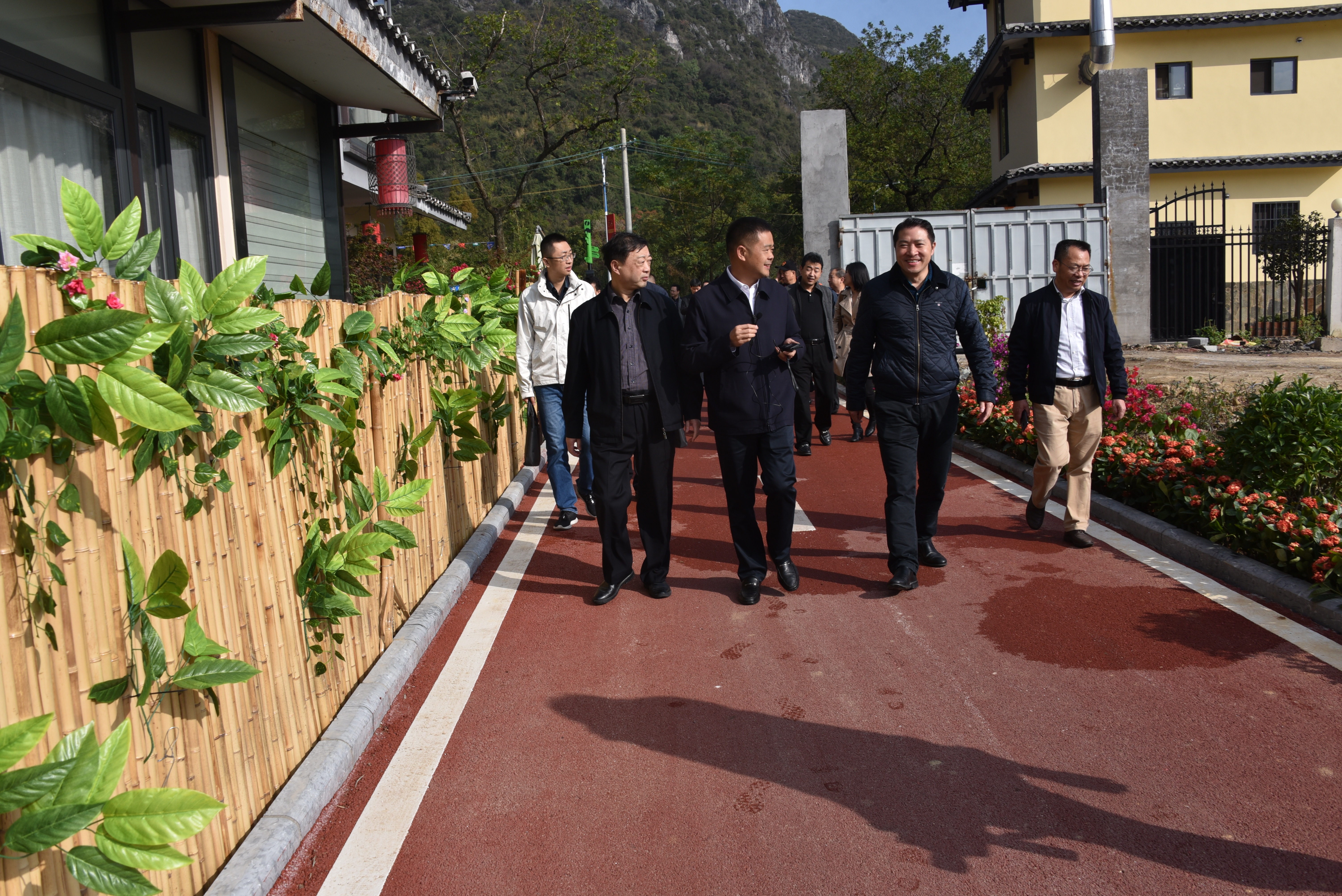 广西桂林独秀峰旅游,桂林广西文化旅游发展大会观摩点