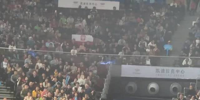 周琦受伤却反遭嘲讽他就这么罪无可赦？