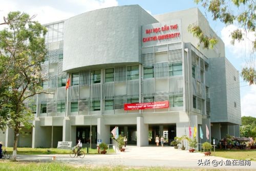 《走进越南》054期：越南最出名的十所大学排行榜