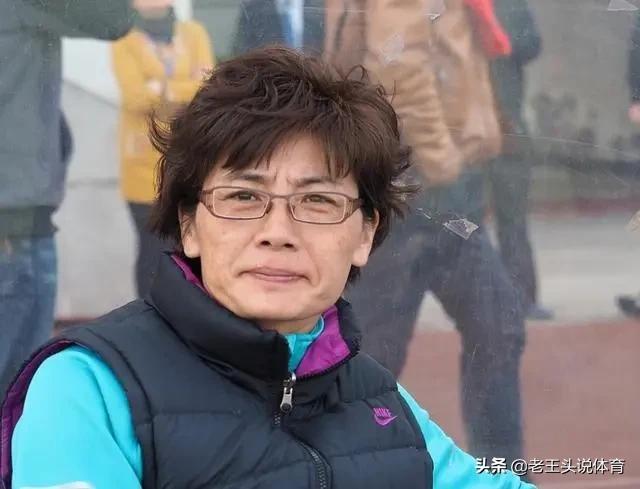 铿锵玫瑰1971,铿锵玫瑰中国女足1996年