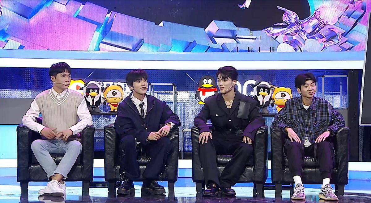 张星特qq名人赛打游戏现场,张星特qq名人赛