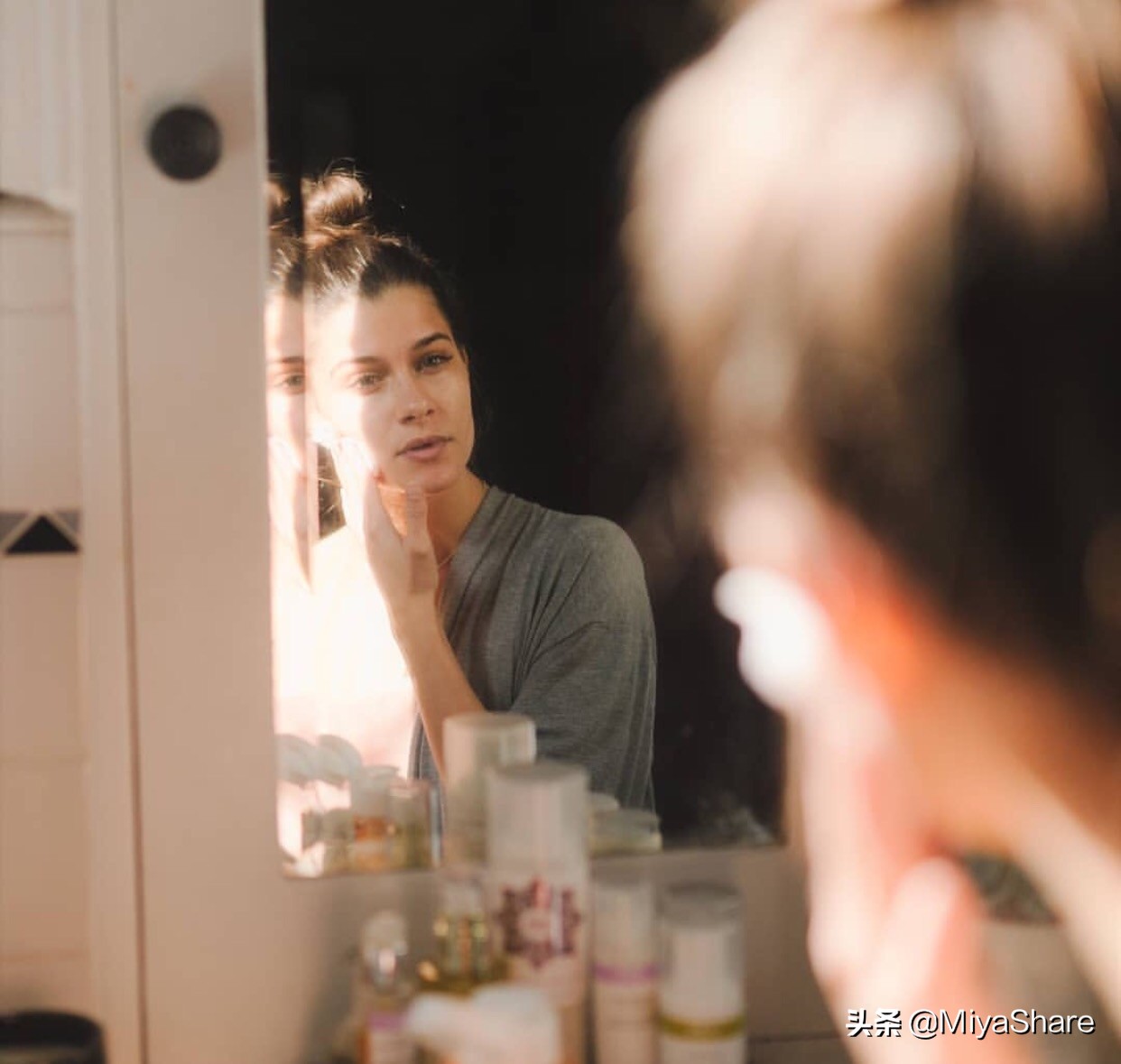 长痘后如何正确处理,长痘之后如何去红