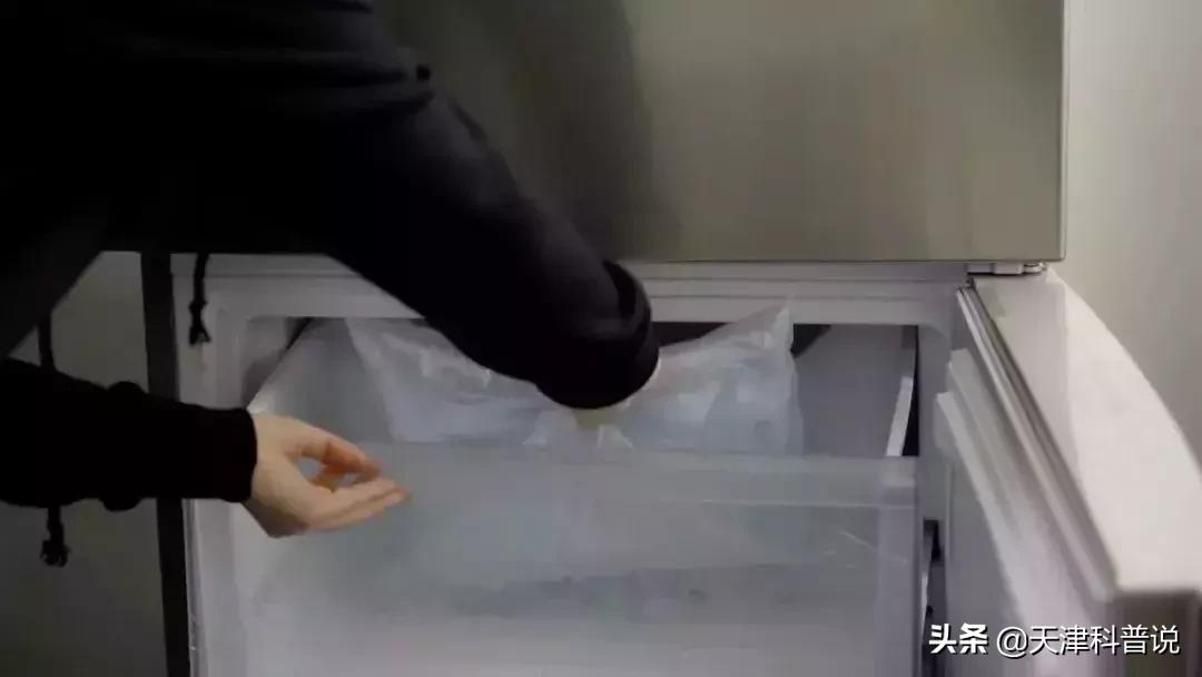 毛衣扎人用蒸锅蒸行吗,毛衣扎人咋办