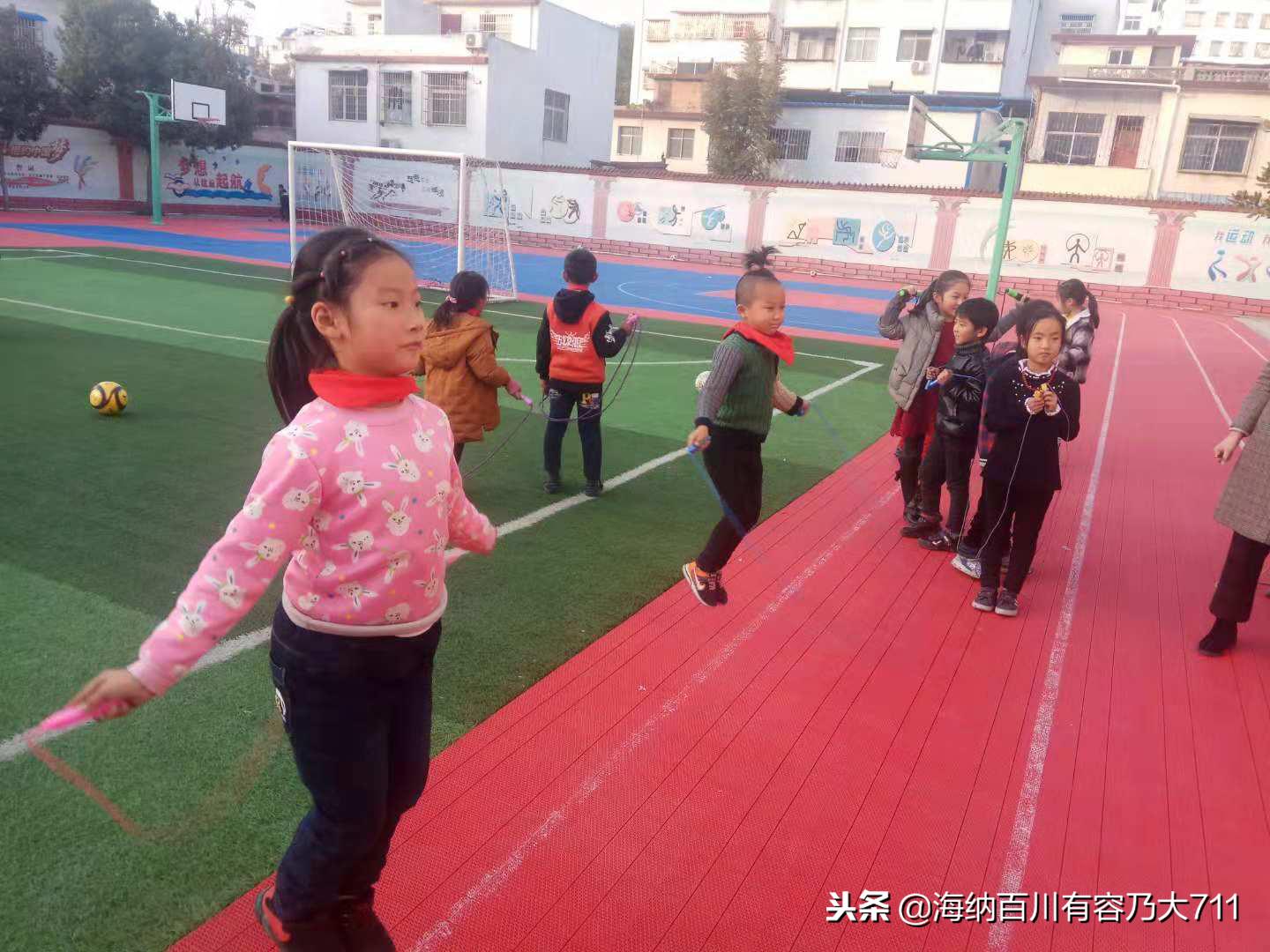 二小阳光体育大课间,阳光体育大课间活动简报