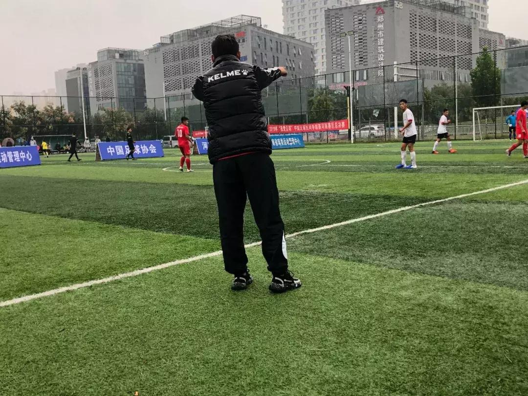开封杏花营小学足球队夺冠,开封市第十八中学足球联赛