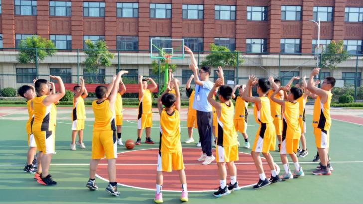 静海区减肥训练营学生,静海区夏令营训练