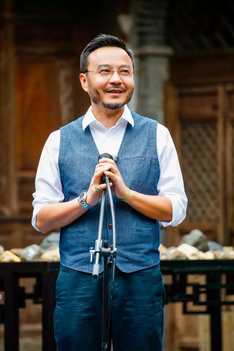 爱钱进APP“骗”了消费者230亿？代言人汪涵应该背锅吗？