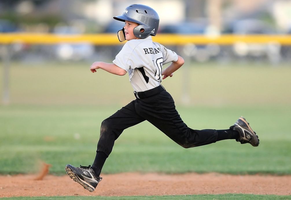 大运动发育迟缓会影响智力吗,运动能力和孩子智力发育的关系