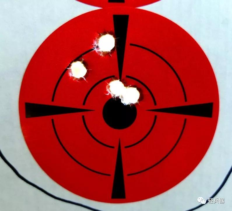 简单易学的自卫拳,居家自卫手枪选左轮还是自动手枪