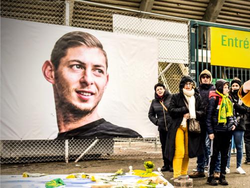 萨拉空难真相揭秘,萨拉空难事故报告