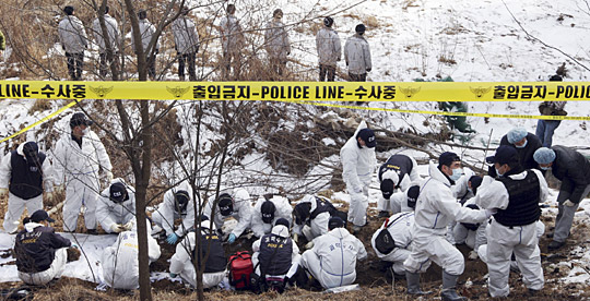 号称韩国“最帅”杀手：专挑*袜丝**女下手，女性还都爱跟他走