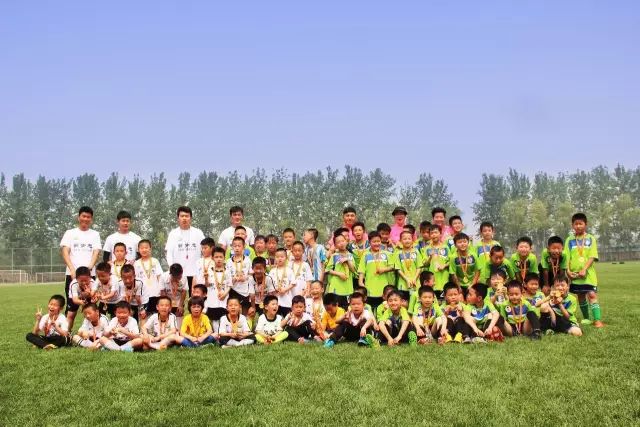 乌鲁木齐新梦想足球俱乐部,新梦想足球