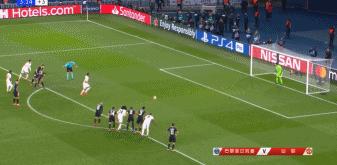 欧冠大巴黎惊天逆转,大巴黎曼联点球