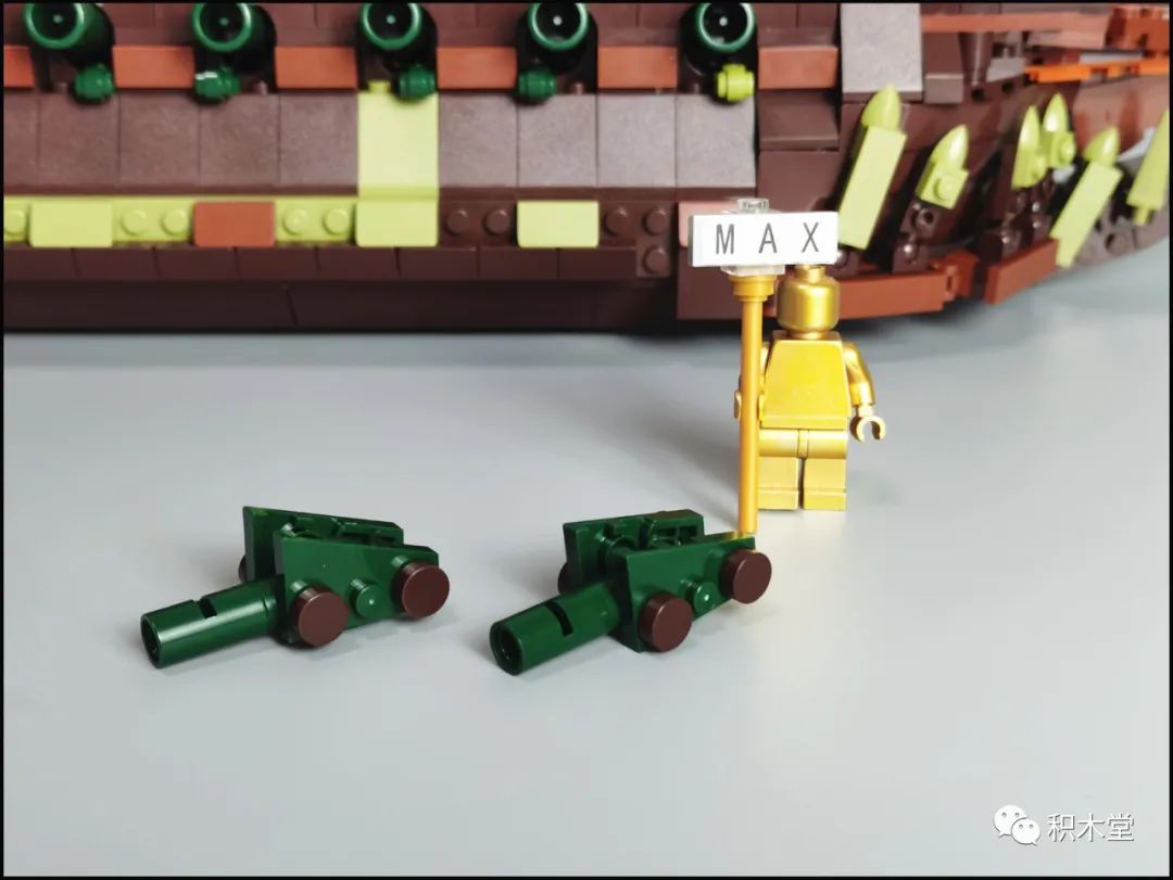 飞翔的荷兰人号为什么能潜水 (鬼船和飞翔的荷兰人号哪个更牛)