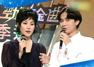 他出道28年，演戏唱歌主持获奖无数，如今还迎娶了自己的助理.